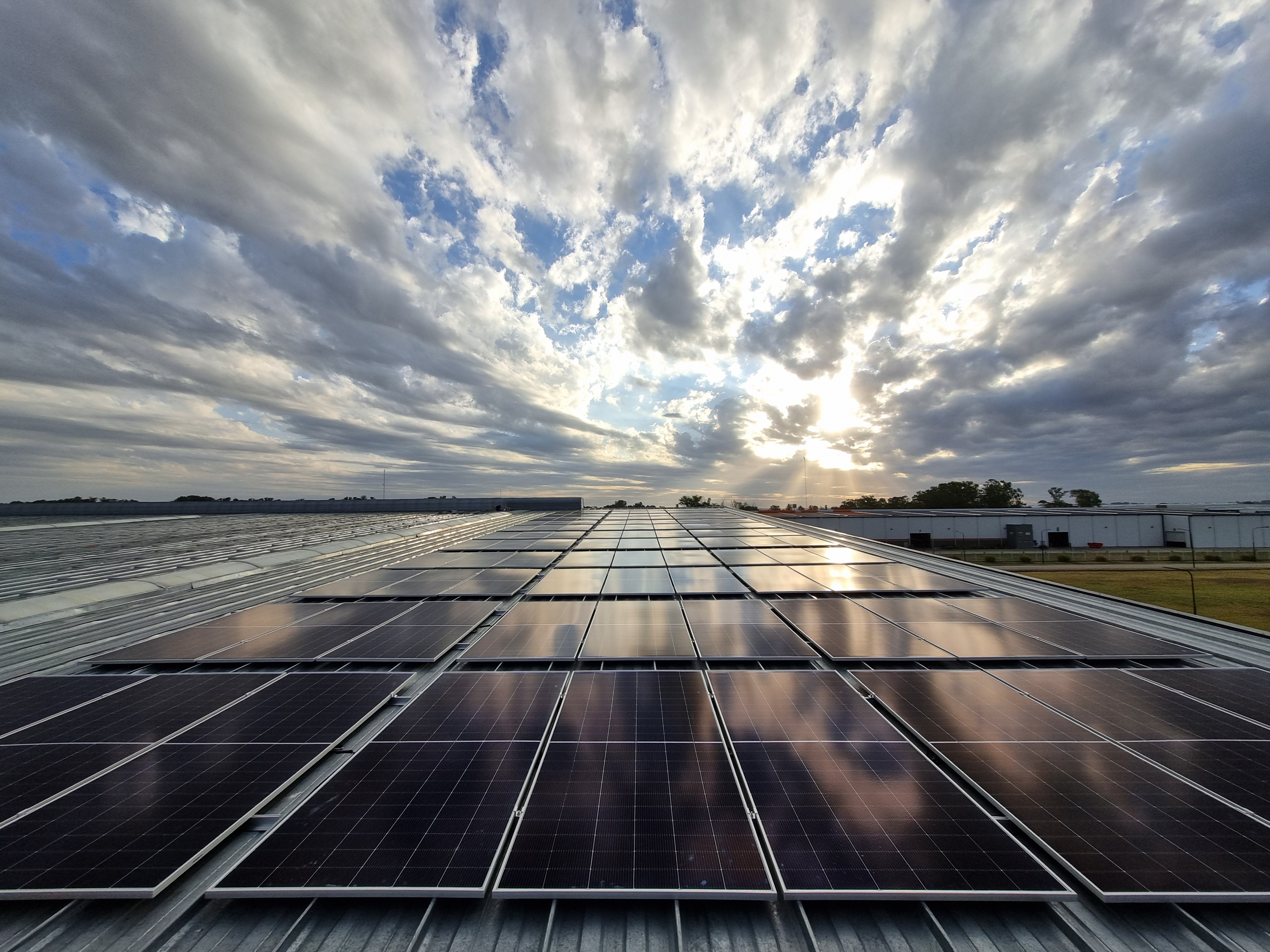 Instalación fotovoltaica GMOTICA - Córdoba Argentina
